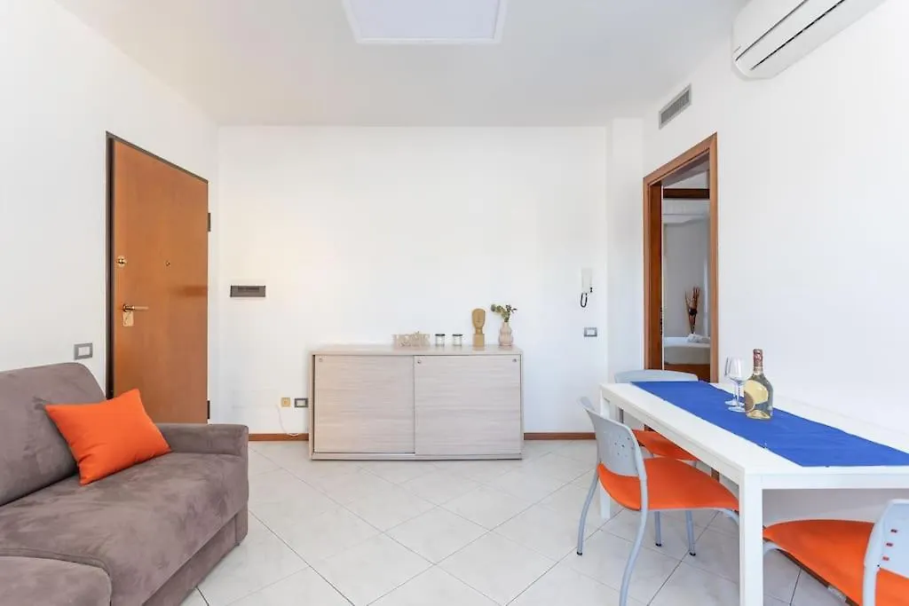 Apartment Tirso Home Casa In Centro Free Parking & Wifi Oristano